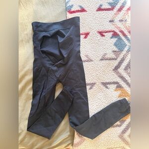 BLANQI maternity black Leggings